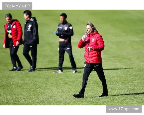 美洲杯最新动态:各队备战激烈角逐,谁能脱颖而出夺得冠军 - 副本 (2)